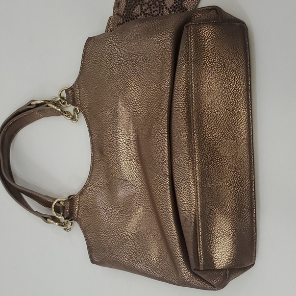 Cute purse with big bow copper color - Picture 7 of 13